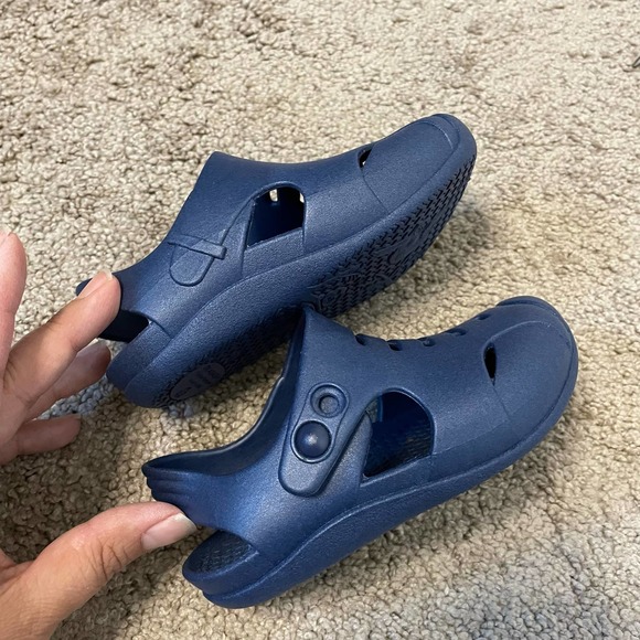 Okabashi Carter Sandal Navy Kids size 7 Slip on Clog Style Summer Outdoor - Picture 6 of 7